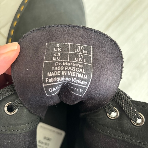 Dr. Martens 1460 PASCAL NUBUCK LEATHER LACE UP BOOTS Black 43 EU/11 US L/10 US M - Picture 6 of 12